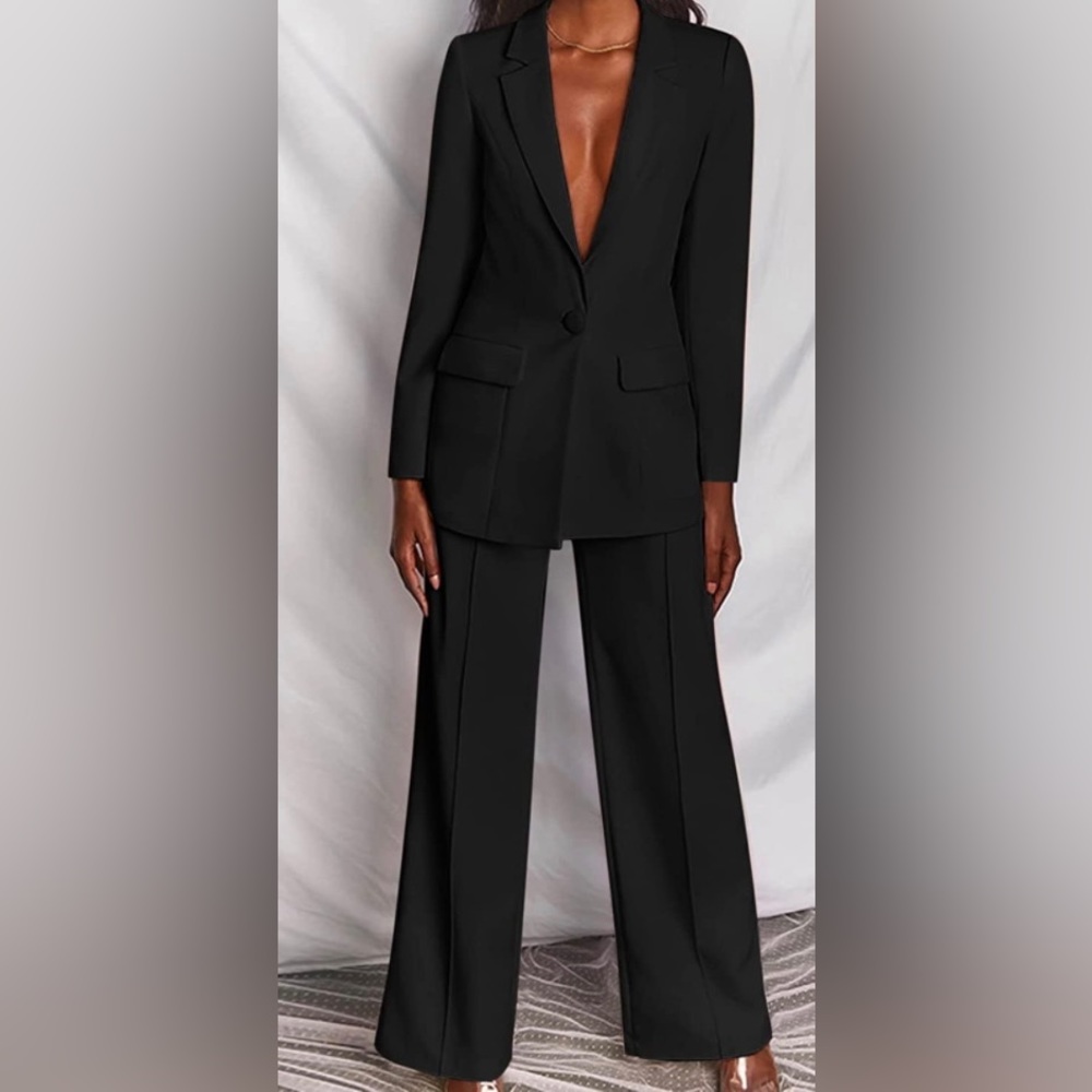 Women’s pantsuit